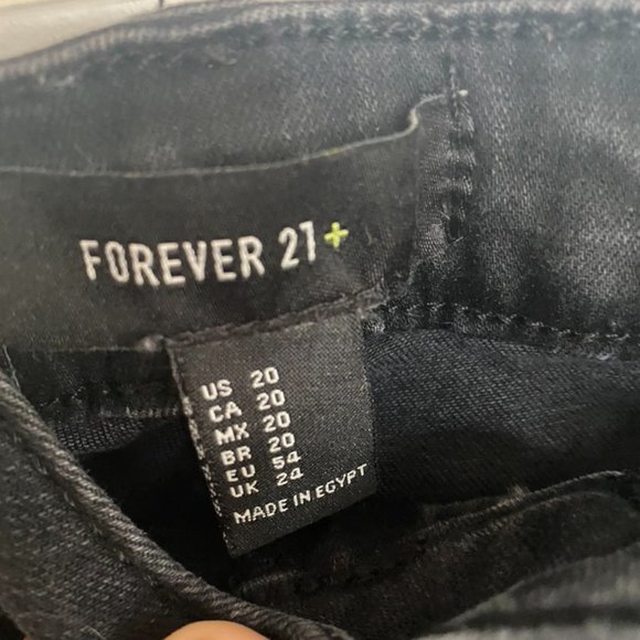 Distressed Black Skinny Jeans - Picture 3 of 4